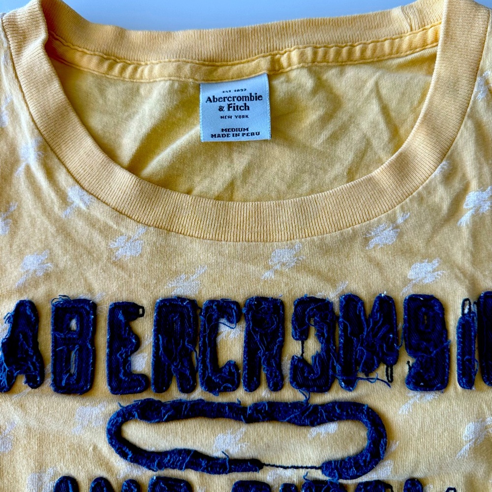 Abercrombie & Fitch New York girls - medium - Picture 2 of 3